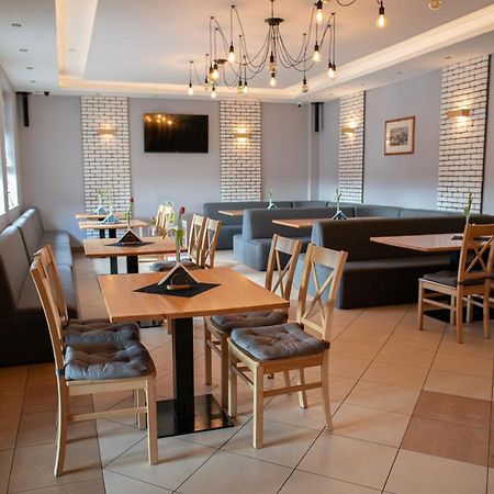 Babilon Krzeszow Aparthotel Krzeszow  Ngoại thất bức ảnh