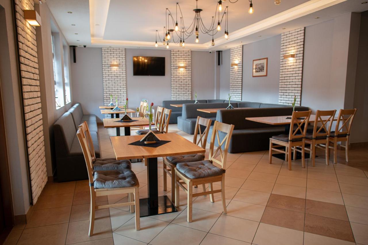 Babilon Krzeszow Aparthotel Krzeszow  Ngoại thất bức ảnh